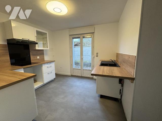 House at 80 Corbie, CORBIE, 80800, France