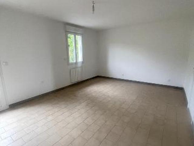 House at 80 Saisseval, SAISSEVAL, 80540, France