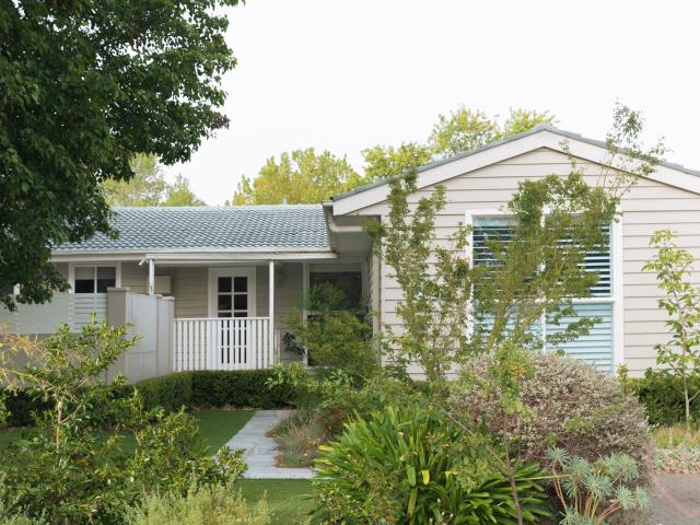 house at 84 Maitland Street