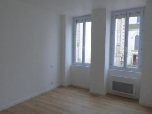 House at 85 Cugand, CUGAND, 85610, France