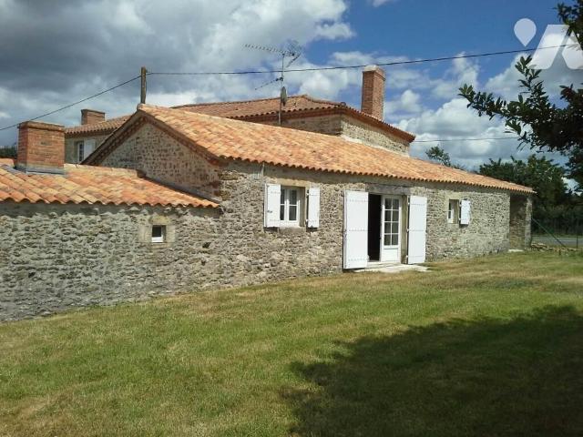 House at 85 Sainte Cécile, STE CECILE, 85110, France