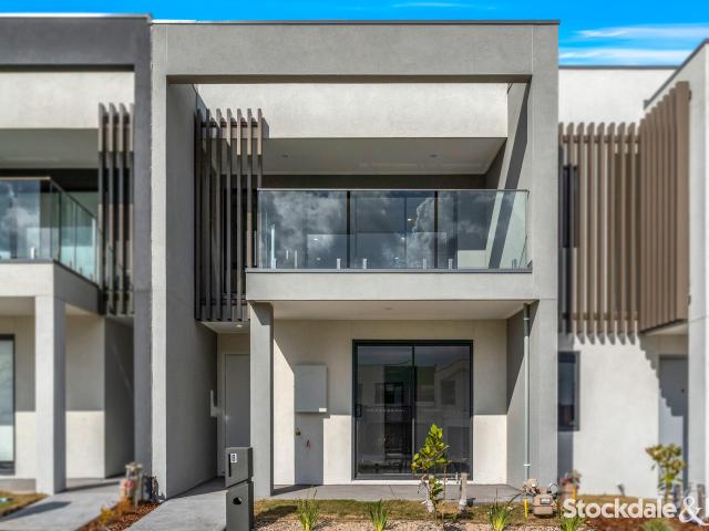 house at 8 Moondarra Road, Wollert VIC, Australia