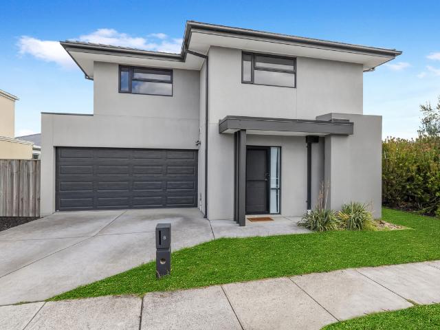 house at 8 Parker Street, Officer VIC 3809, Australia