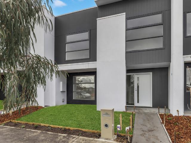 house at 8b Nelson Street, Cranbourne East VIC 3977, Australia
