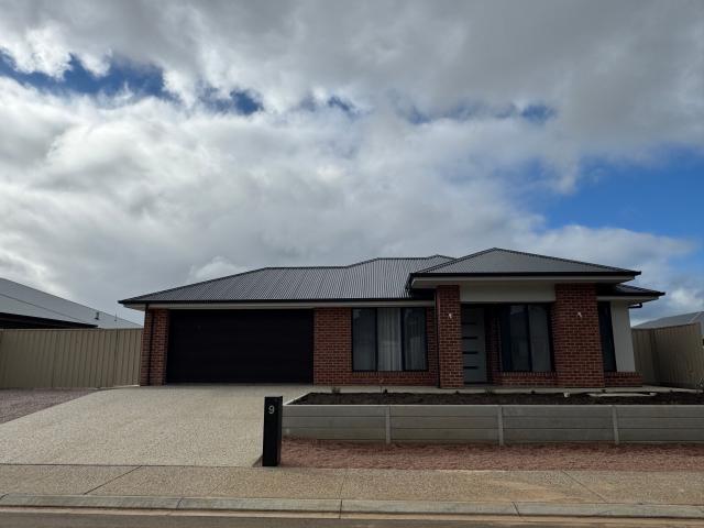 house at 9 Moorpark Street, Nuriootpa, Australia