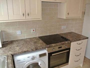 house at 9 Beamsley Place, Hyde Park, Leeds LS6 1JZ, United Kingdom