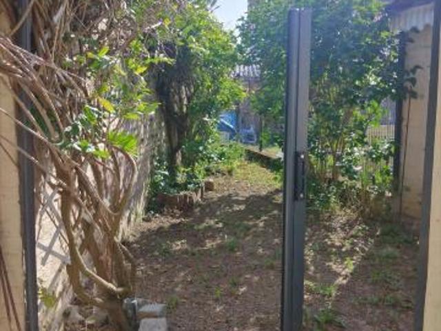 House at 02 Saint Quentin, ST QUENTIN, 02100, France