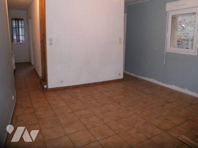 House at 02 Saint Quentin, ST QUENTIN, 02100, France