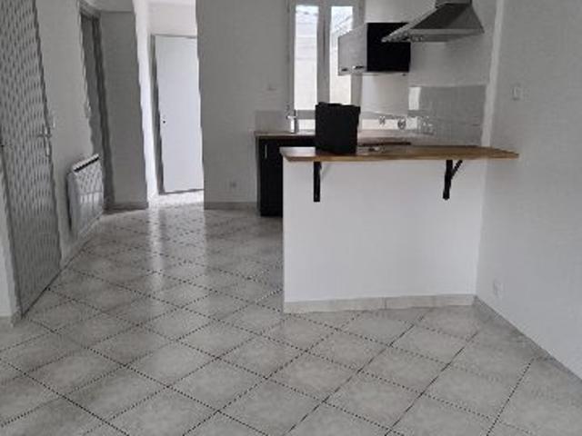 House at 02 Saint Quentin, ST QUENTIN, 02100, France