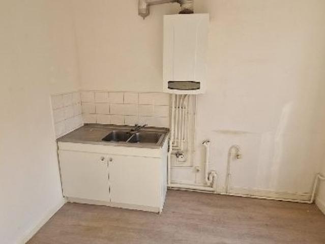 House at 02 Saint Quentin, ST QUENTIN, 02100, France