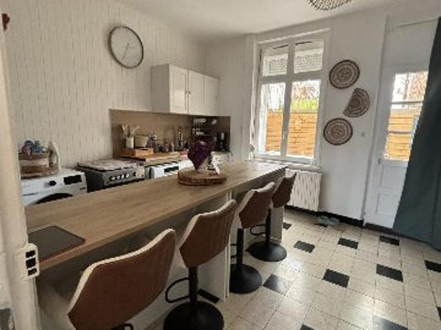 House at 02 Saint Quentin, ST QUENTIN, 02100, France