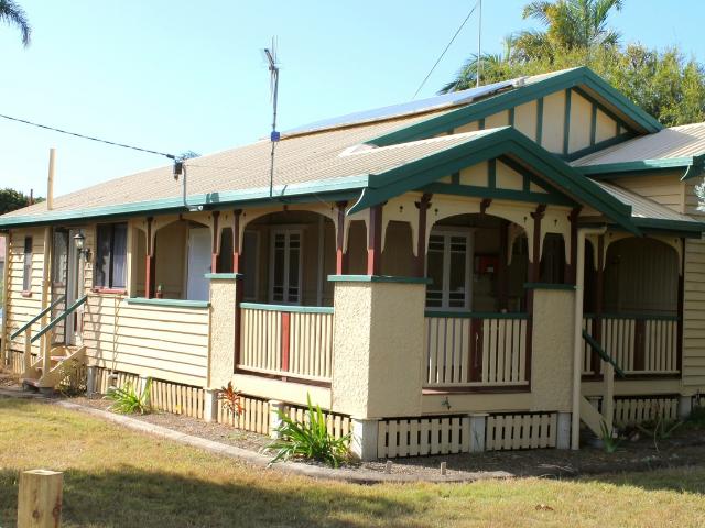 house at 13 Eastgate St, Bundaberg East, QLD 4670, Australia