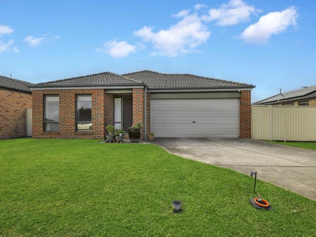 house at 13 Lobelia Street, PAKENHAM VIC 3810, Australia
