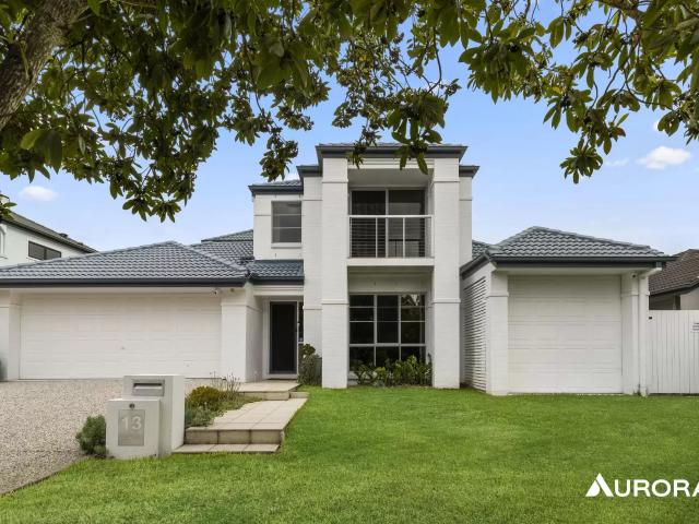 house at 13 Parklane Pl, Bulimba, Australia