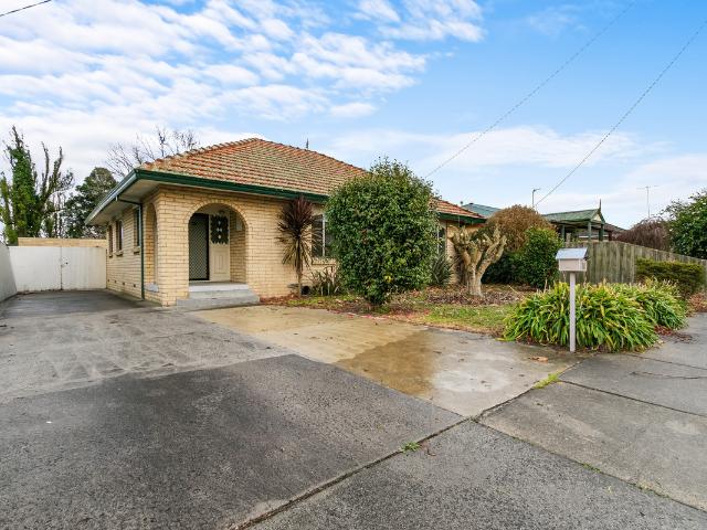 house at 10 Austin Avenue, Moe VIC 3825, Australia