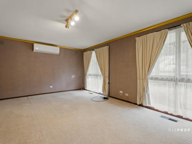 House at 10 St Clems Road, DONCASTER EAST, Australia