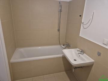 House for rent in 1100