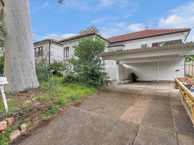house at 117 Ashby Avenue, Yagoona NSW 2199