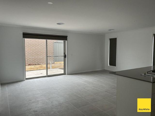house at 12 Boldiston Crescent, Huntly, VIC 3551