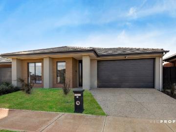 House at 14 Rejoice Street, TARNEIT, Australia