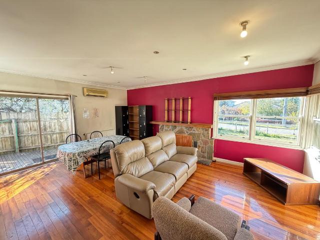 house at 16 Doidge Street, Bundoora VIC 3083, Australia