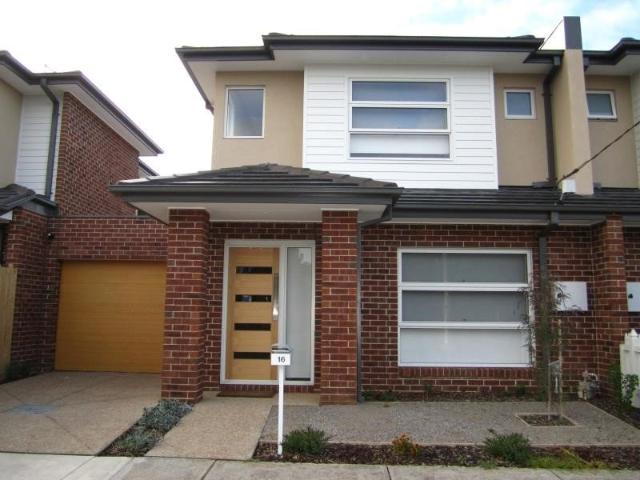 house at 16 McGrath Street, Bellfield