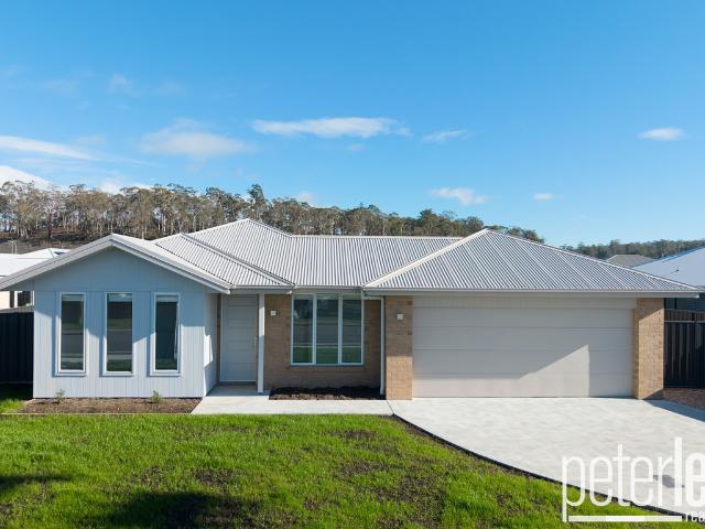 house at 16 Napoleon Street, Perth TAS 7300
