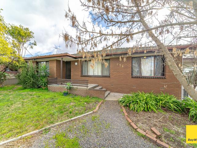 house at 176 Aspinall Street, Kangaroo Flat, VIC 3555