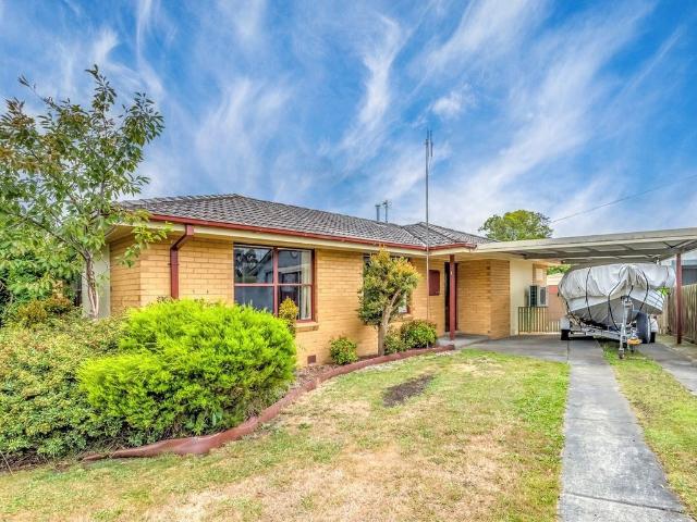 house at 1 Cedar Court, CHURCHILL VIC 3842, Australia