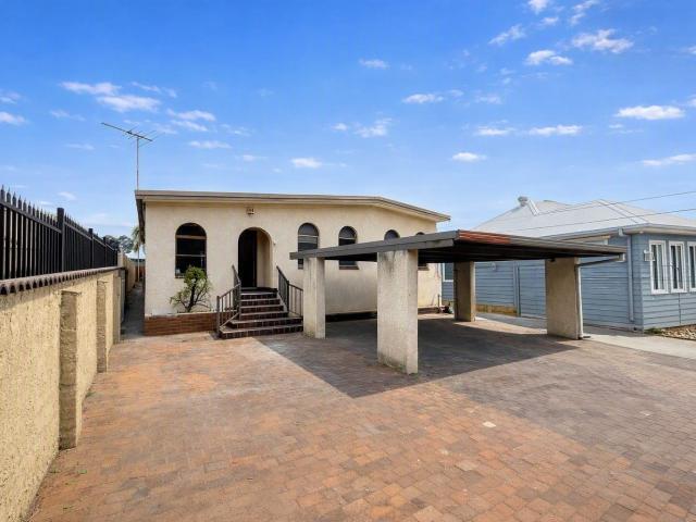 house at 1 Lionel Street, Georges Hall NSW 2198