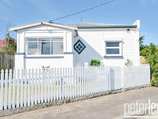 house at 1 Pyenna Avenue, Kings Meadows TAS 7249