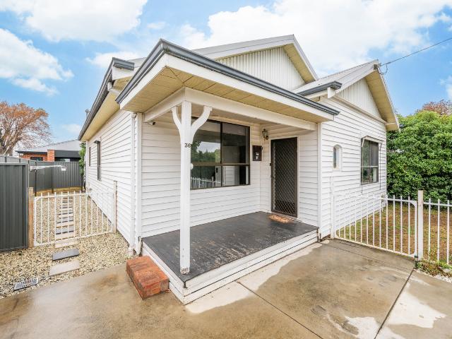 house at 1 / 36 Corio Street, SHEPPARTON VIC 3630, Australia