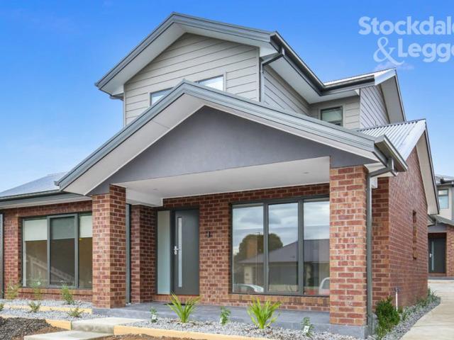 house at 1 / 30 Ibbotson Street, WATSONIA VIC 3087, Australia