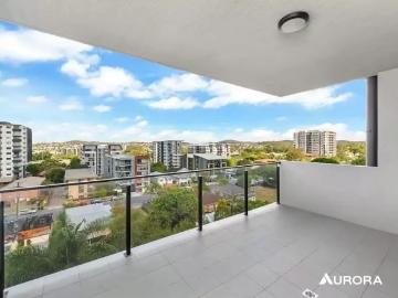 house at 206/28 Wolseley Street, Woolloongabba, Australia
