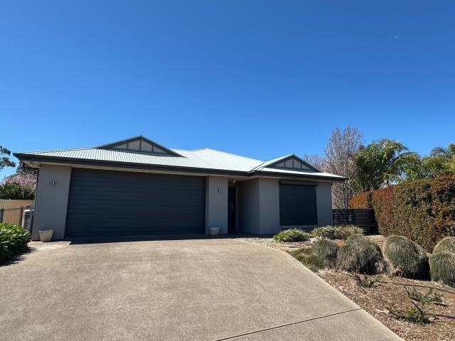 house at 21 Christchurch Street, Kapunda, Australia