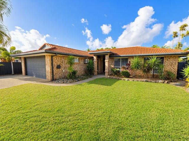 house at 21 Spinnaker Way, Bucasia,Australia