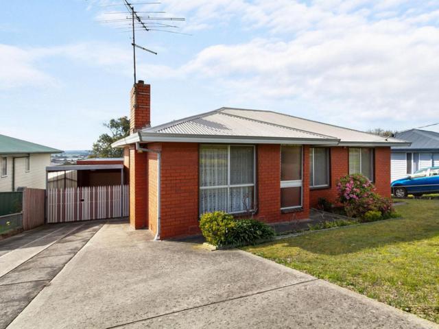 house at 22 Hunt Street, Morwell VIC 3840, Australia