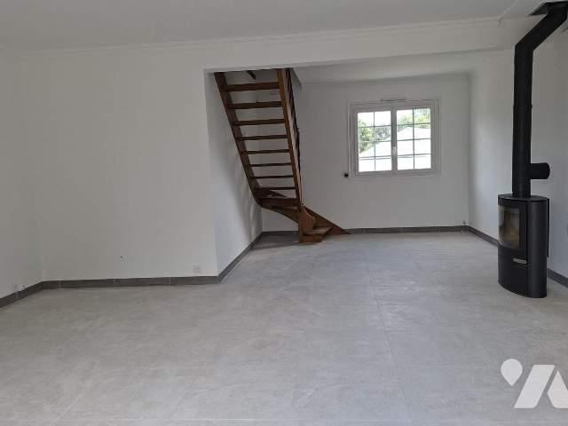 House at 22 Lantic, LANTIC, 22410, France