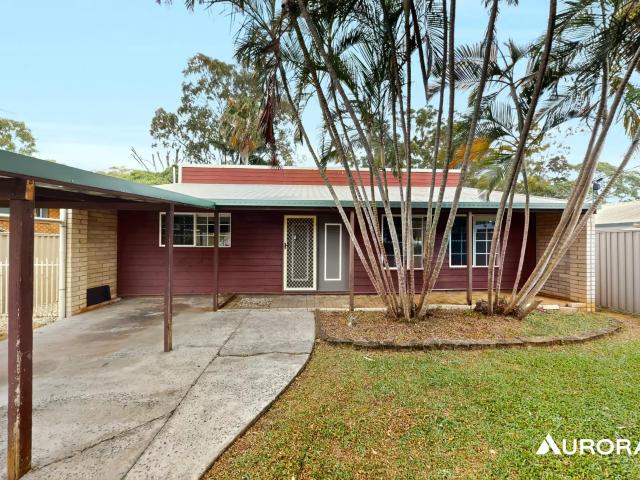 house at 239 Main Street, Redland Bay, Australia