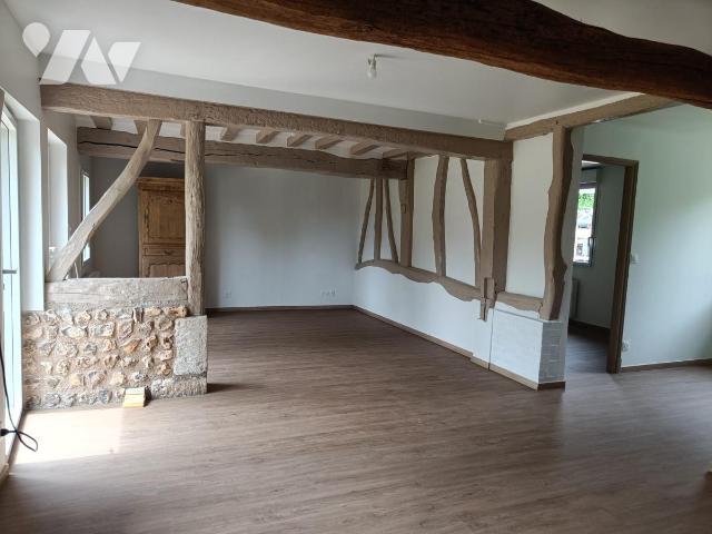 House at 27 Tremblay Omonville, LE TREMBLAY OMONVILLE, 27110, France