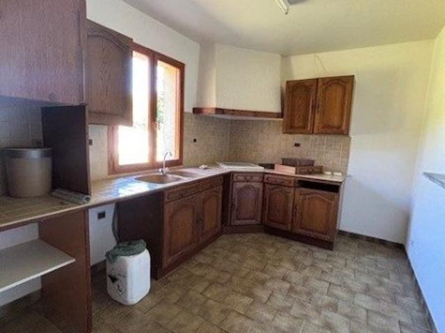 House at 27 Fontaine Bellenger, FONTAINE BELLENGER, 27600, France