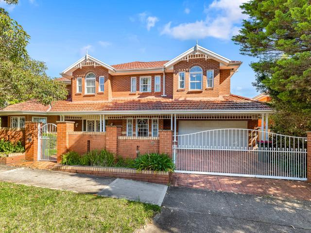 house at 269 Mowbray Road, Chatswood, Australia