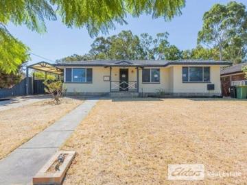 house at 29 Barron Road, Orelia WA 6167, Australia