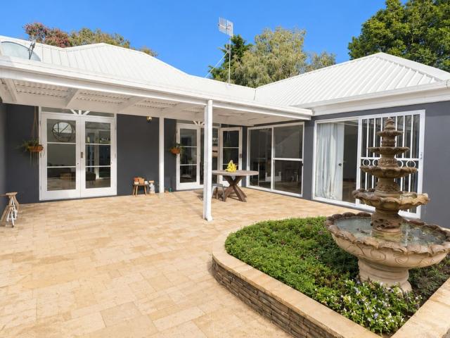 house at 2 Woodlot Rise Tewantin, QLD 4565