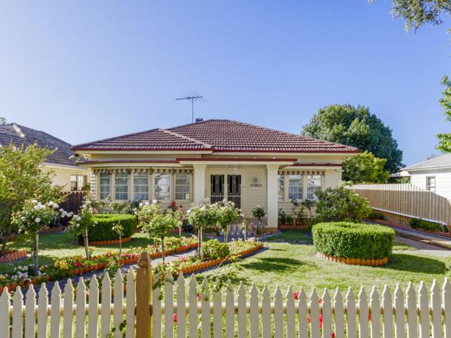 house at 33 Anderson Street, East Geelong VIC 3219, Australia