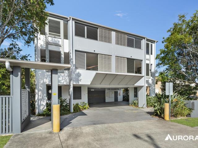house at 3/146 Clarence Road, Indooroopilly, Australia