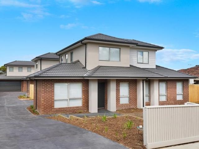 house at 3/20 Ford Street, Ivanhoe