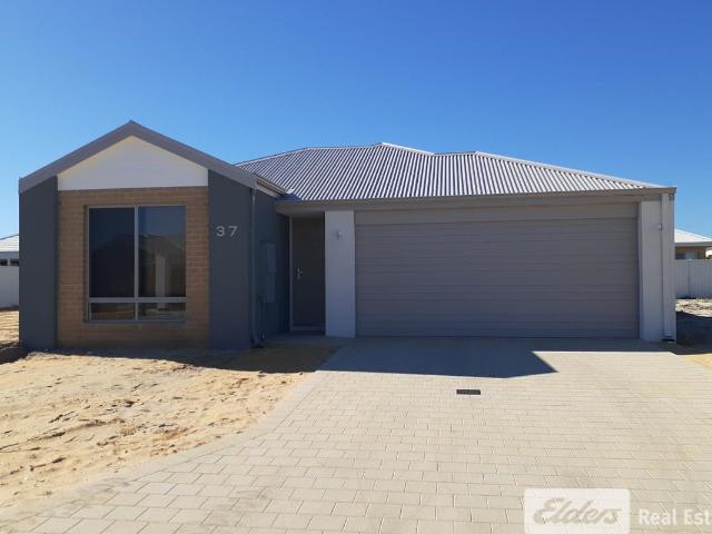 house at 37 Hydroplane Approach, Brabham WA 6055, Australia