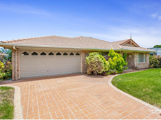 house at 37 Rosewood Drive, Norman Gardens