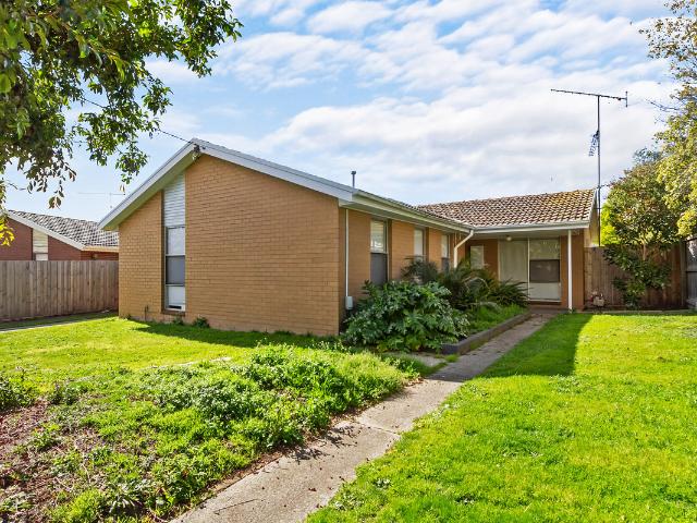 house at 34 Hawthorn Crescent, Churchill VIC 3842, Australia